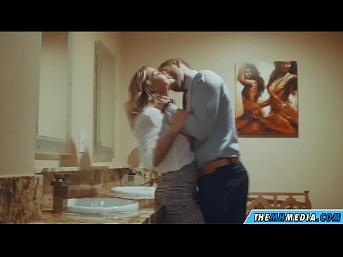 ❤️ Büyük memeli bir sarışın seni umumi tuvalette baştan çıkardığında ❤ Rus pornosu pornoda tr.megaofertas.top
